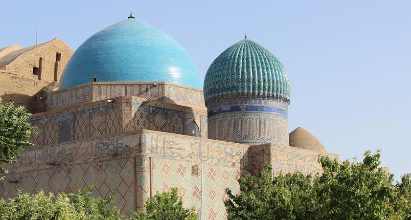 İzmir Çıkışlı İpek Yolu`nun İncileri Özbekistan-Kazakistan