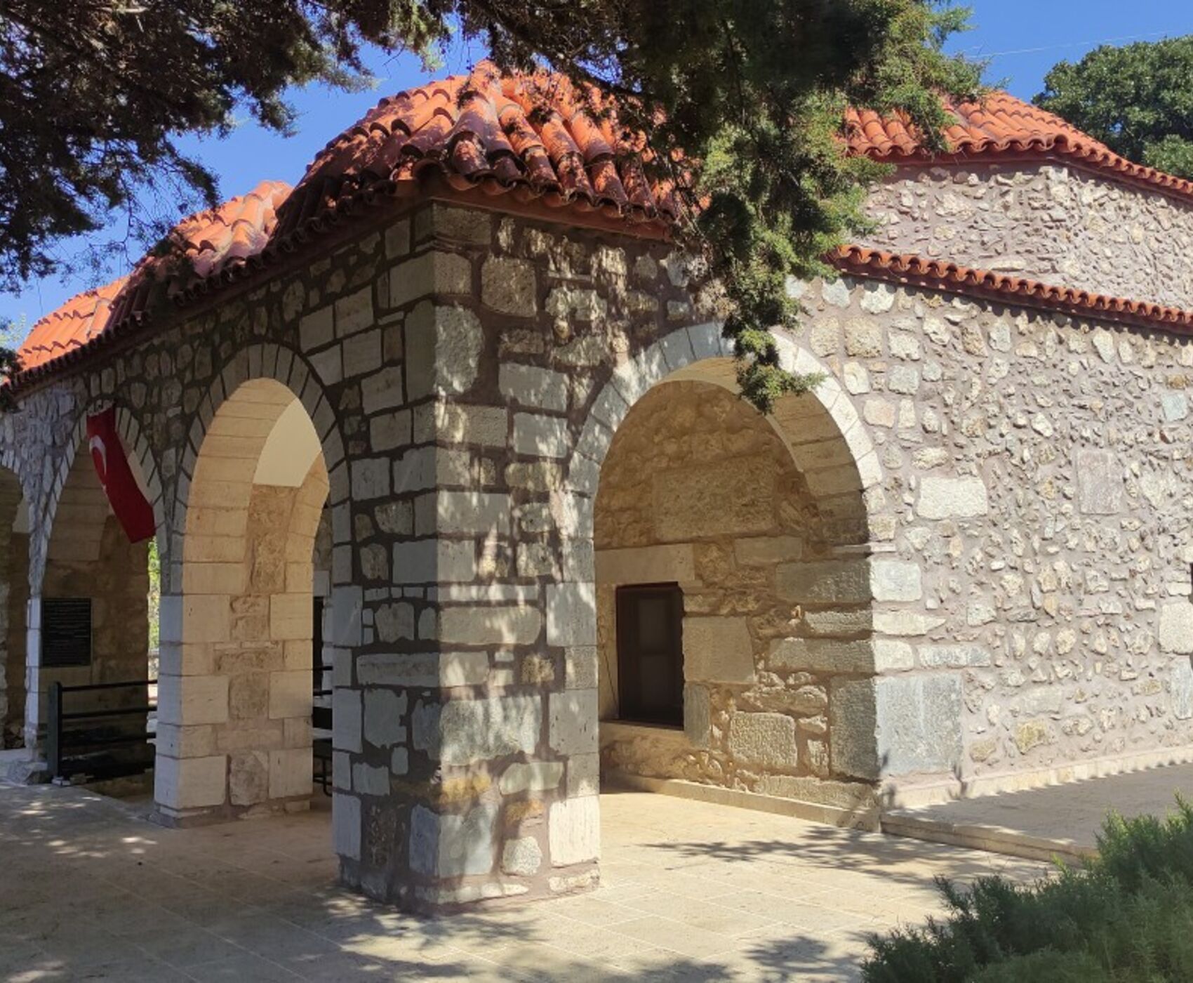 فستیوال غنچه های بادام داتچا