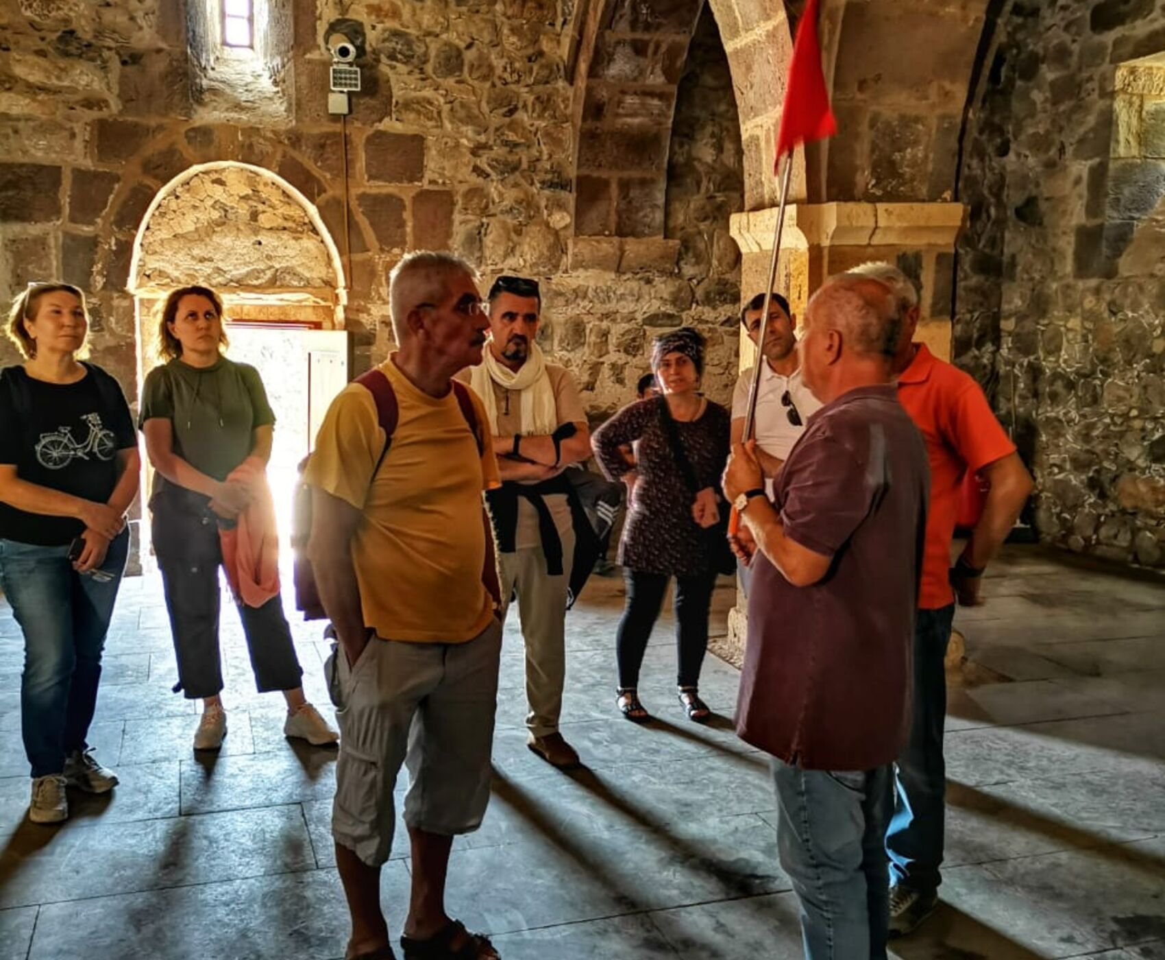 تورهوایی دریای سیاه وان قارص و باتومی هشت شب 