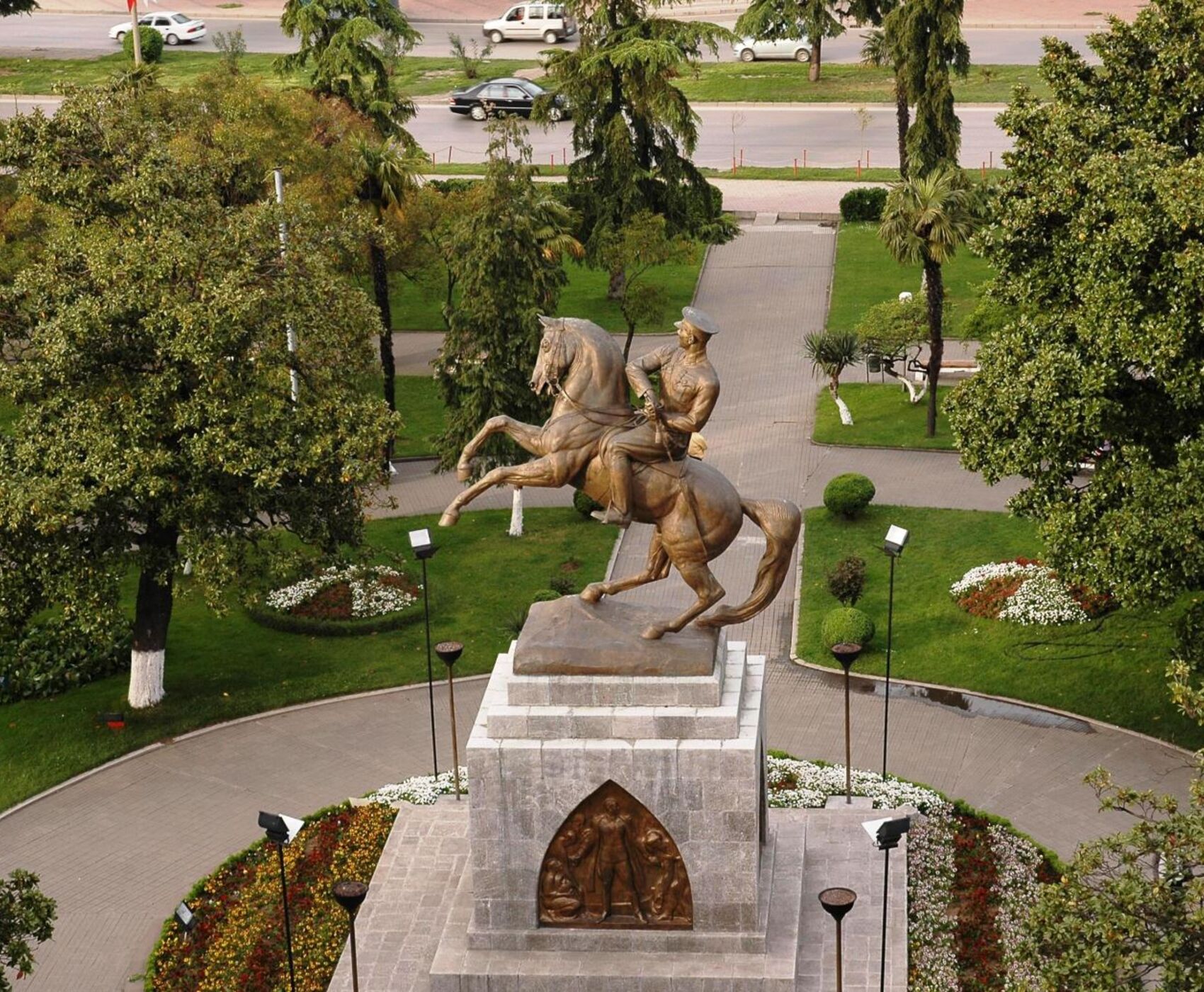 تورهوایی دریای سیاه وان قارص و باتومی هشت شب 