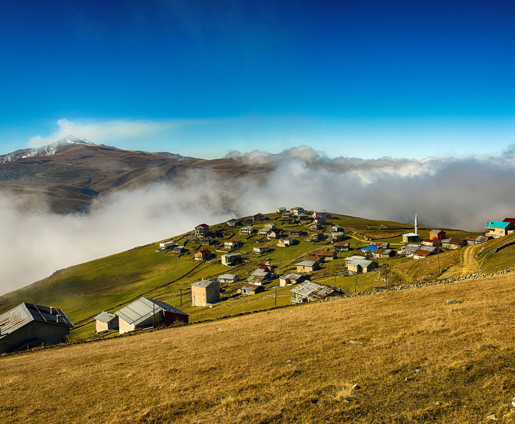 تورهوایی دریای سیاه وان قارص و باتومی هشت شب 