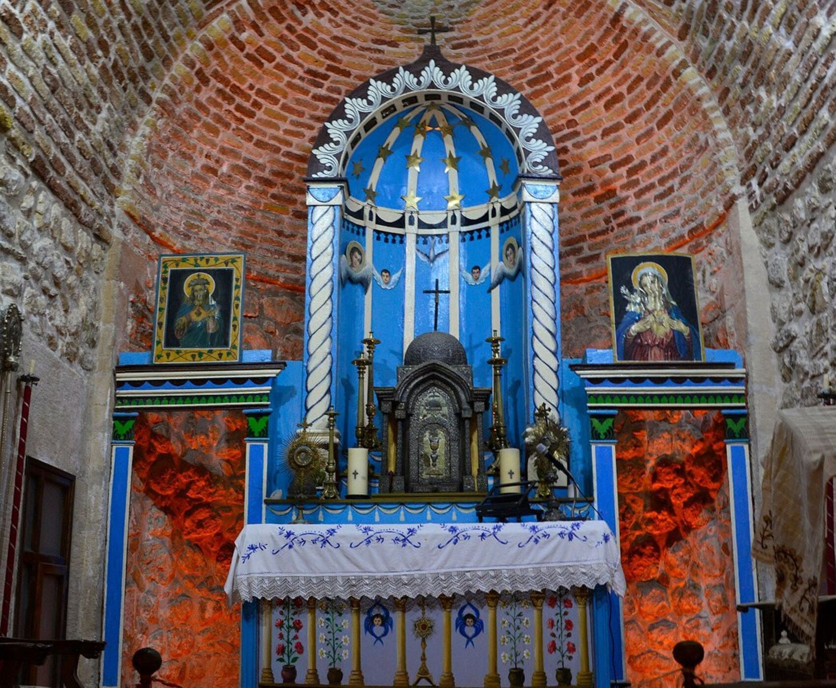 تور هوایی وان هاکاری و ماردین