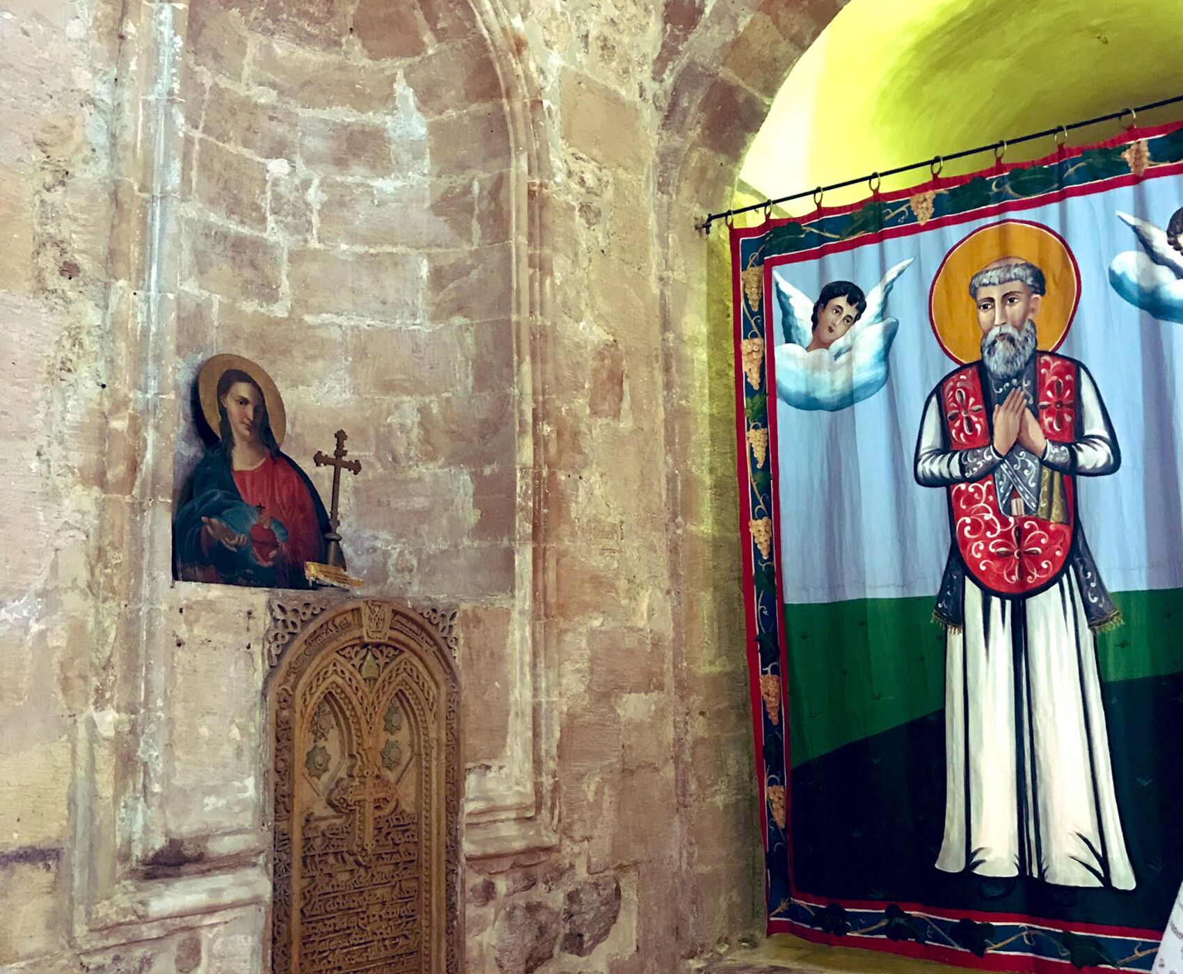 تور هوایی وان هاکاری و ماردین