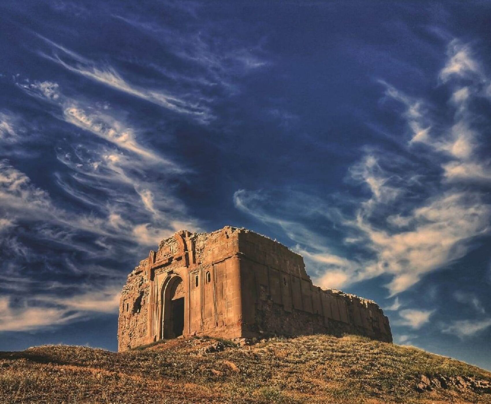 تور هوایی وان هاکاری و ماردین