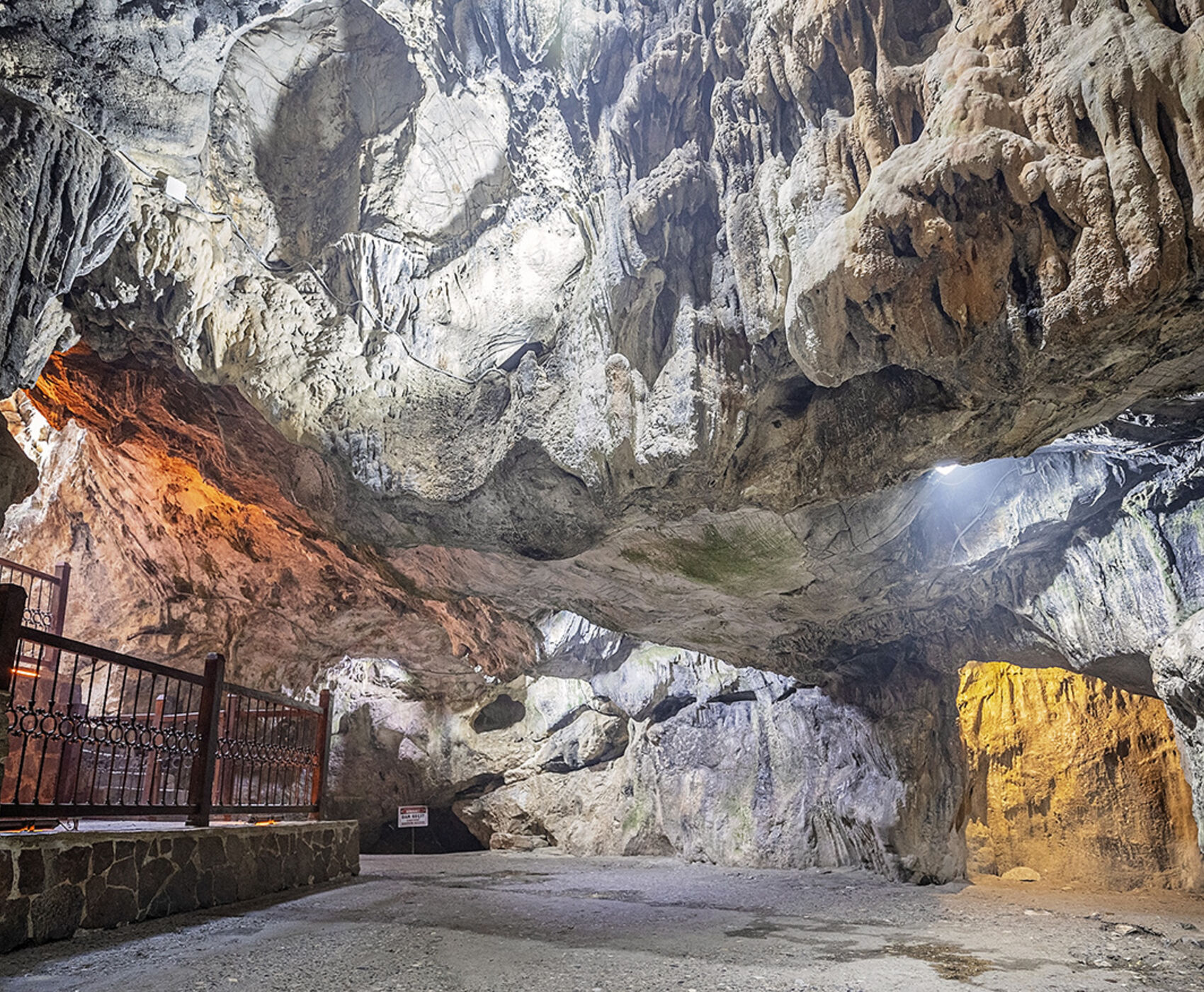 تور زمینی مرسین