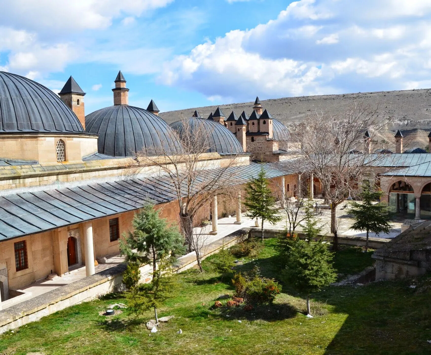 تور فریگ والی و اسکیشهیر