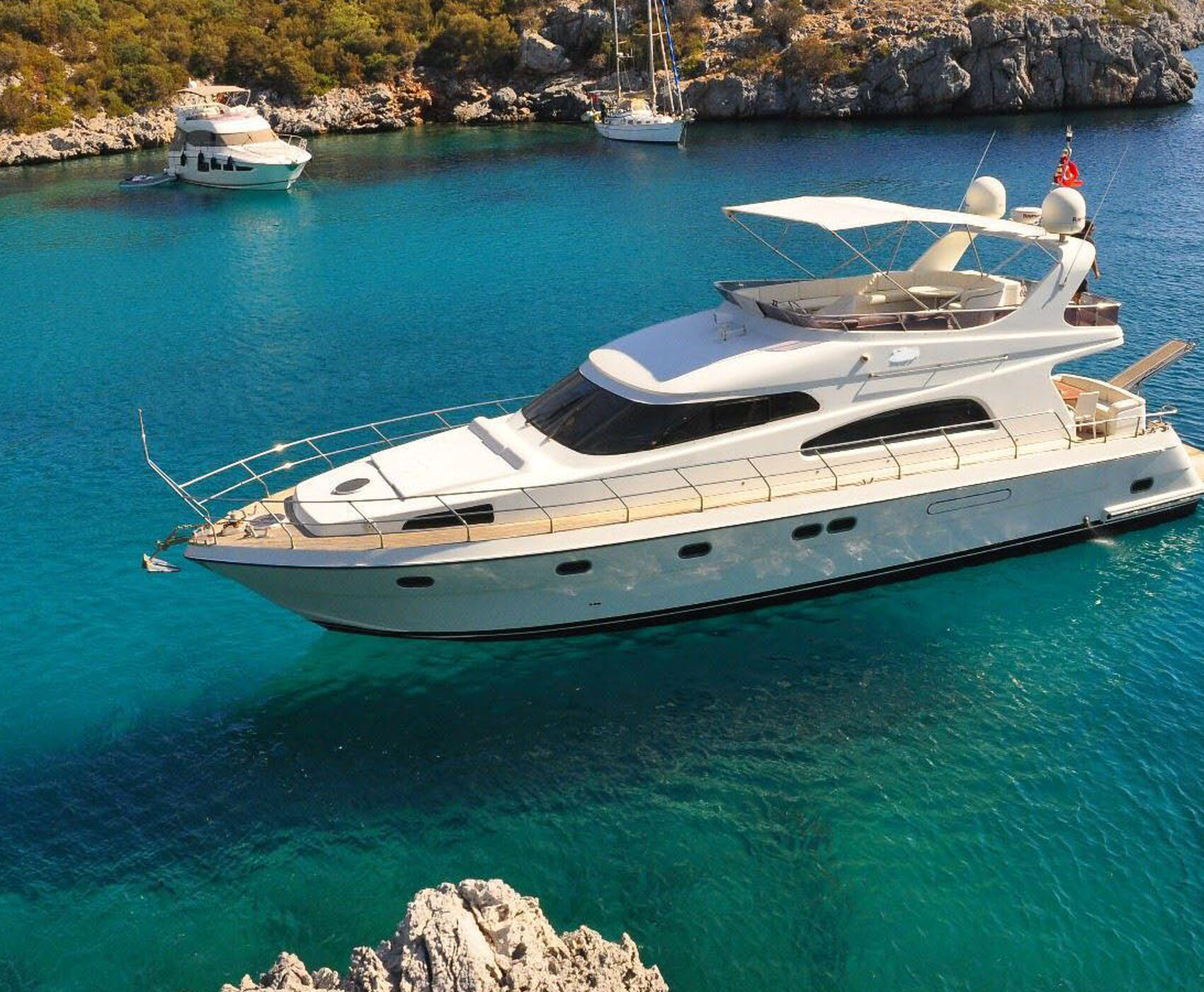 ÖZEL VIP MOTOR YAT TURU