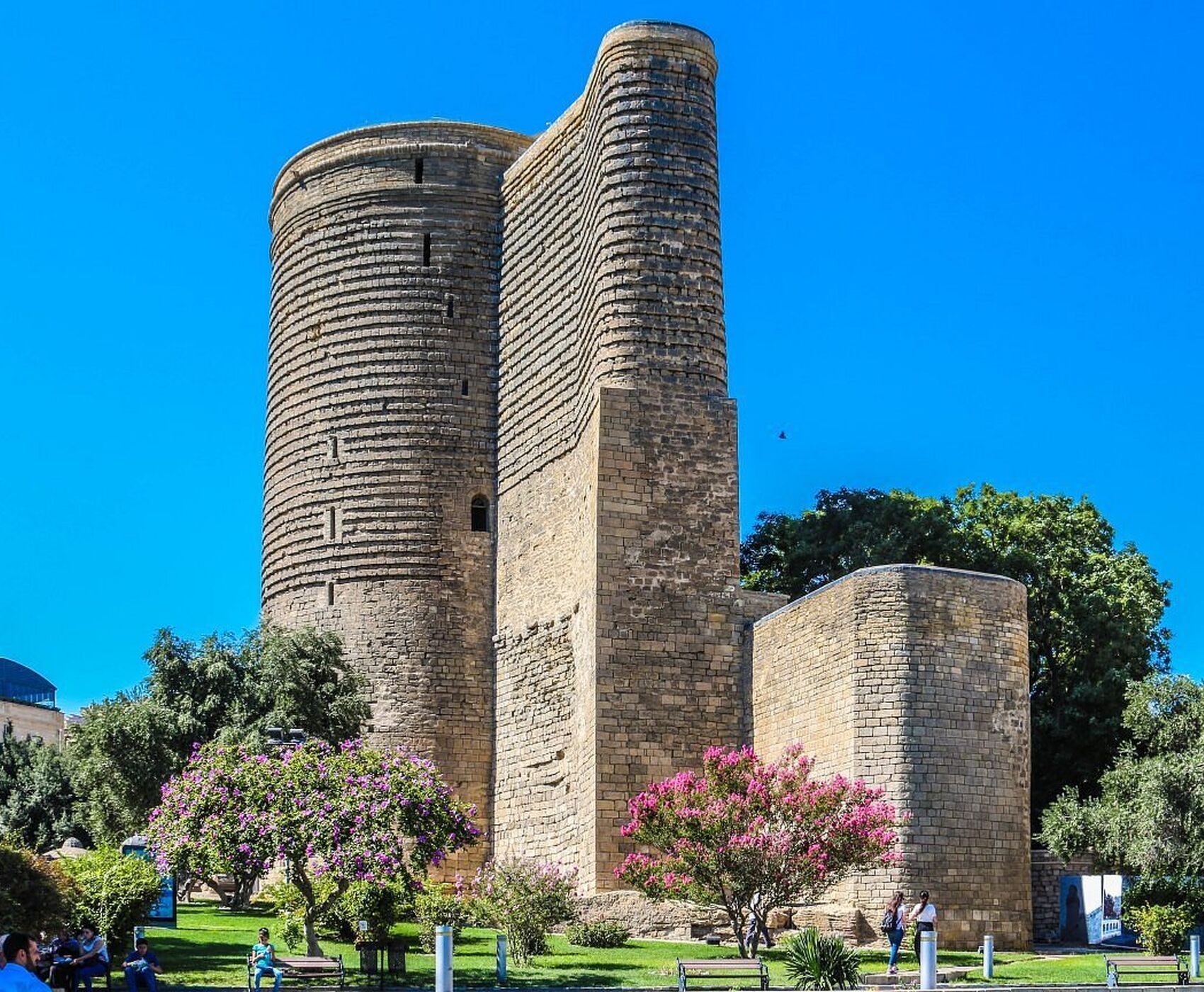 ANTALYA DAN UÇAKLI BAKÜ AZERBAYCAN
