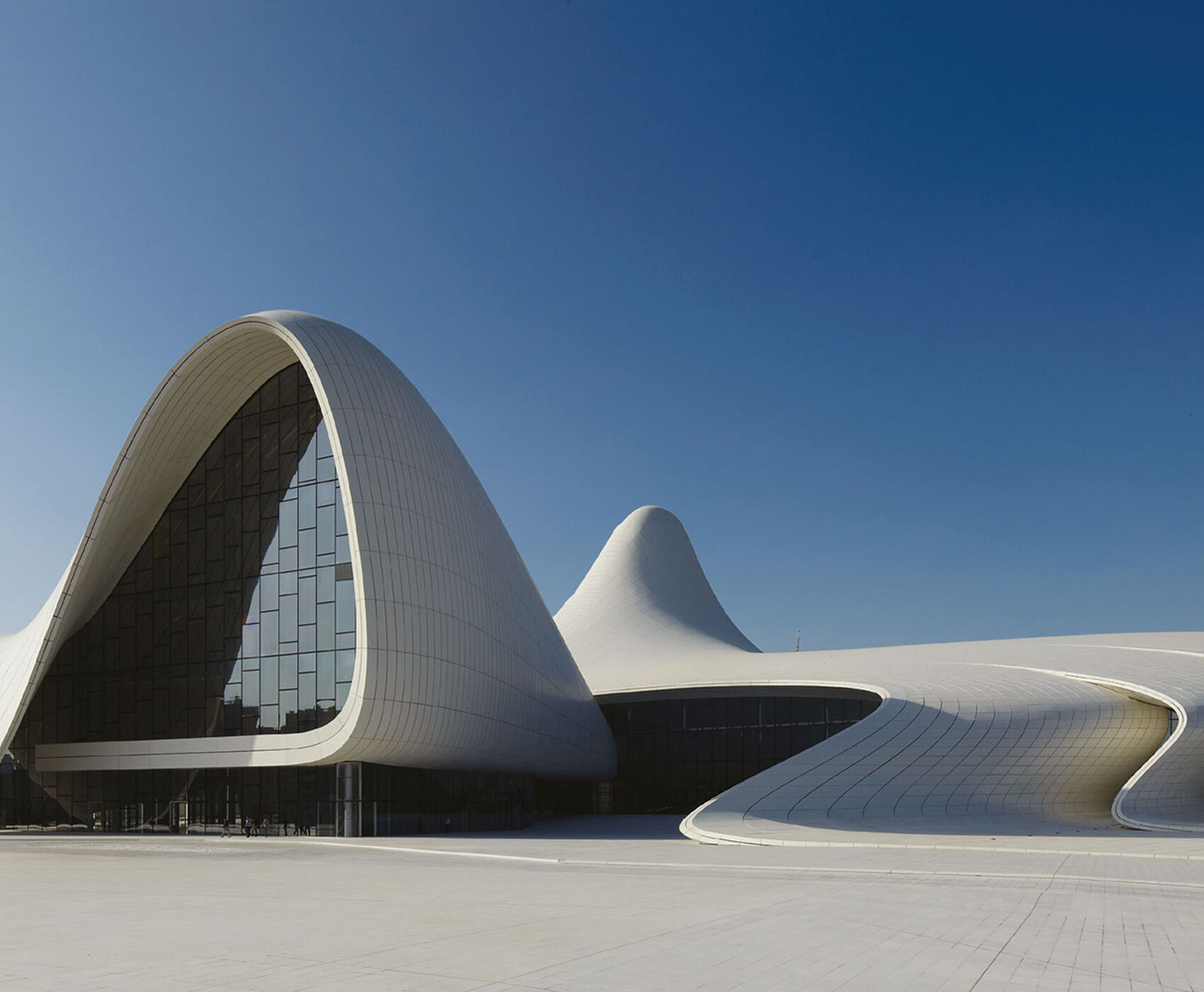 ANTALYA DAN UÇAKLI BAKÜ AZERBAYCAN