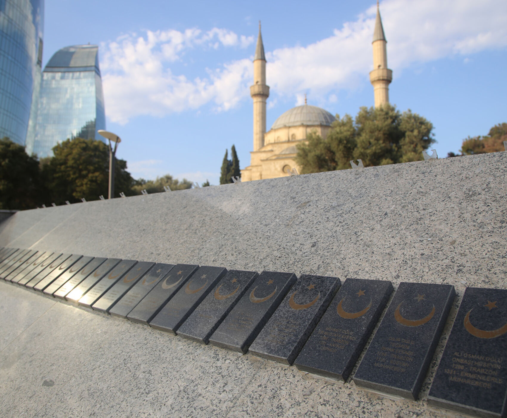 ANTALYA DAN UÇAKLI BAKÜ AZERBAYCAN