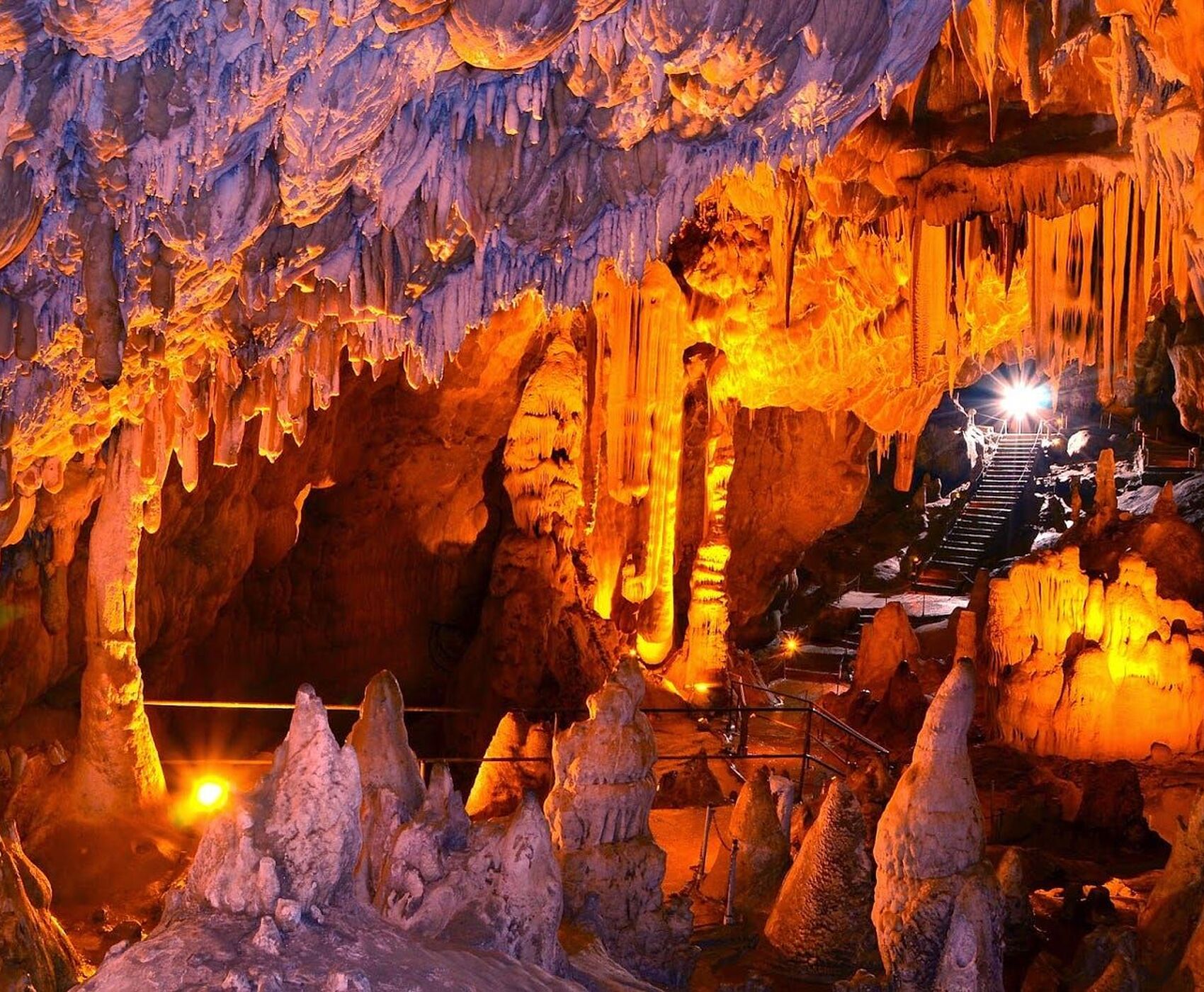 OTOBÜSLÜ İÇ ANADOLU TURU