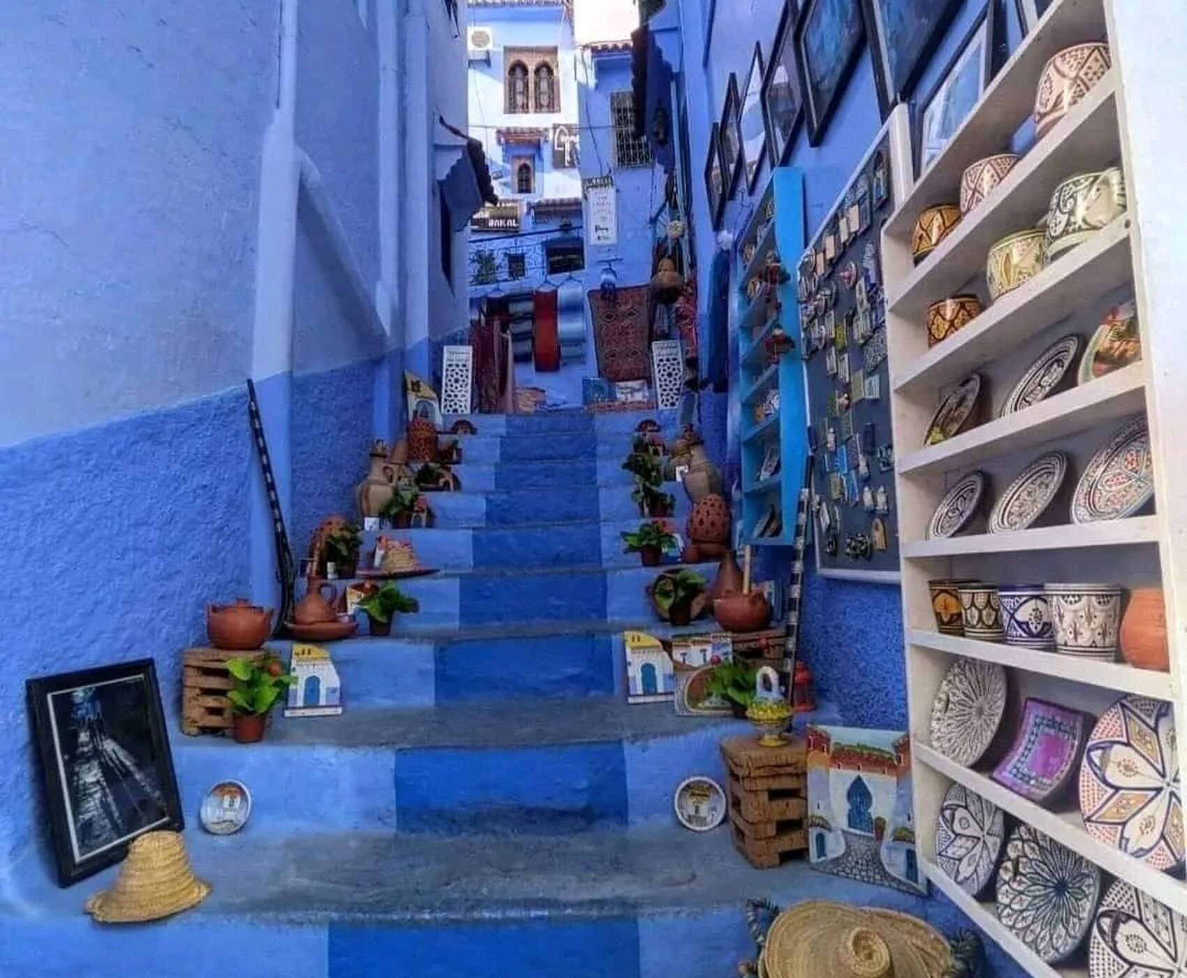 ANTALYA'DAN İSTANBUL AKTARMALI  UÇAKLI BAŞTAN BAŞA FAS TURU