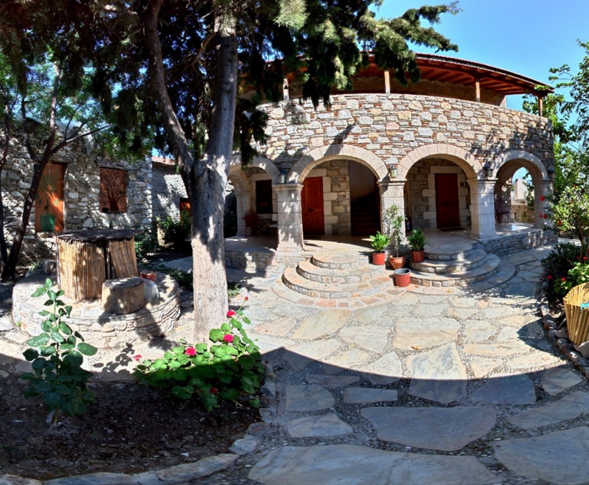 فستیوال غنچه های بادام داتچا