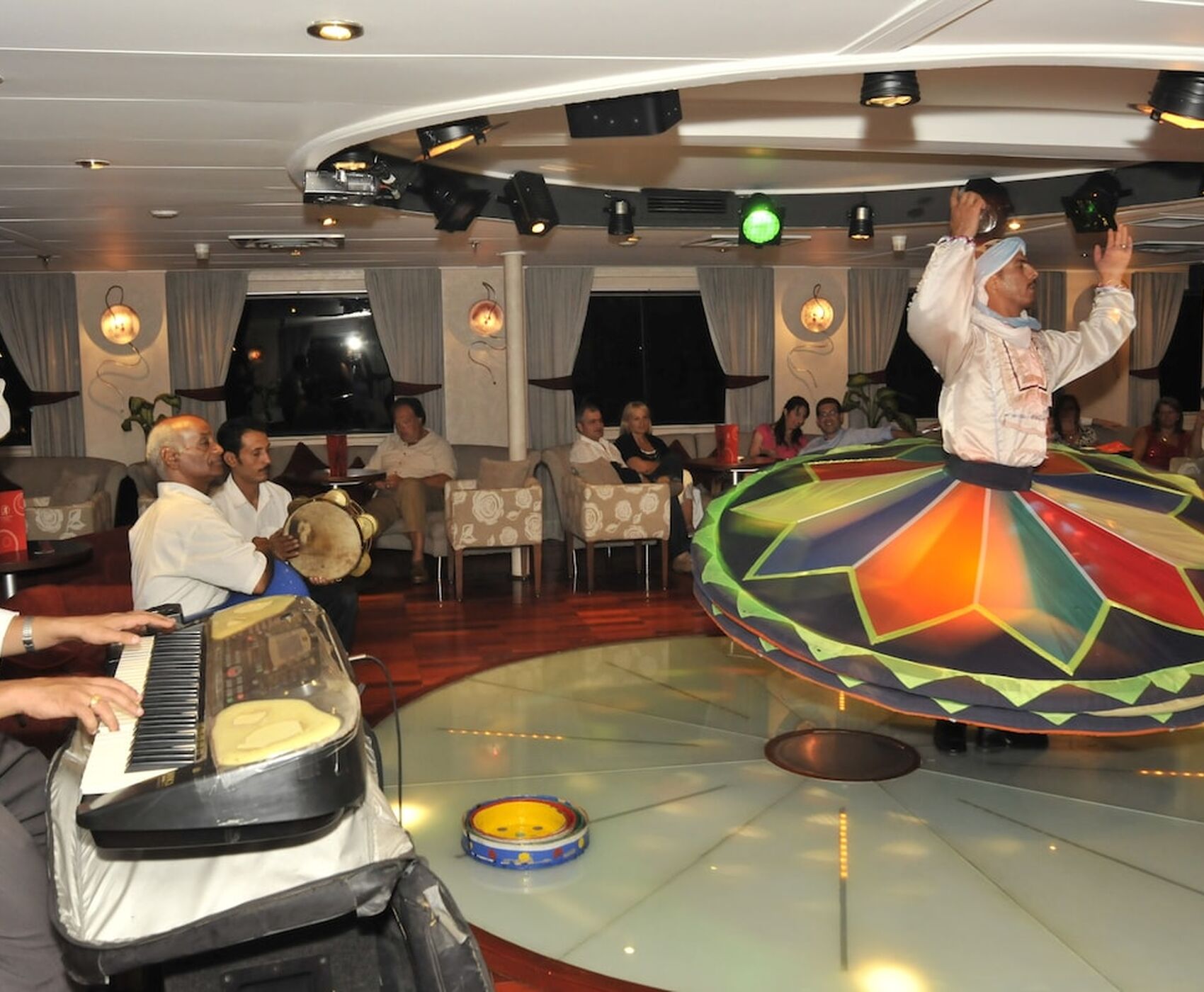 İSTANBUL ÇIKIŞLI NİL CRUİSE GEMİSİ İLE GİZEMLİ MISIR KAHİRE & PİRAMİTLER & ASWAN & LUXOR & TAPINAKLAR & HURGADA