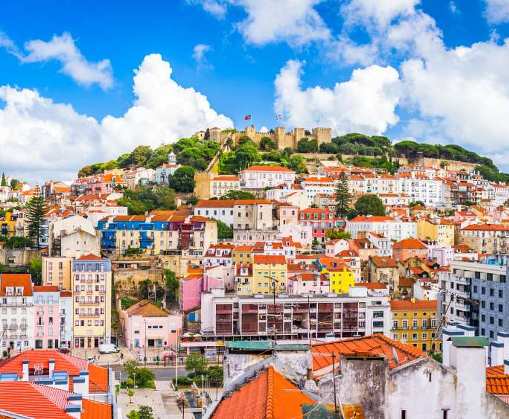 ANTALYA DAN İSTANBUL AKTARMALI PORTEKİZ 