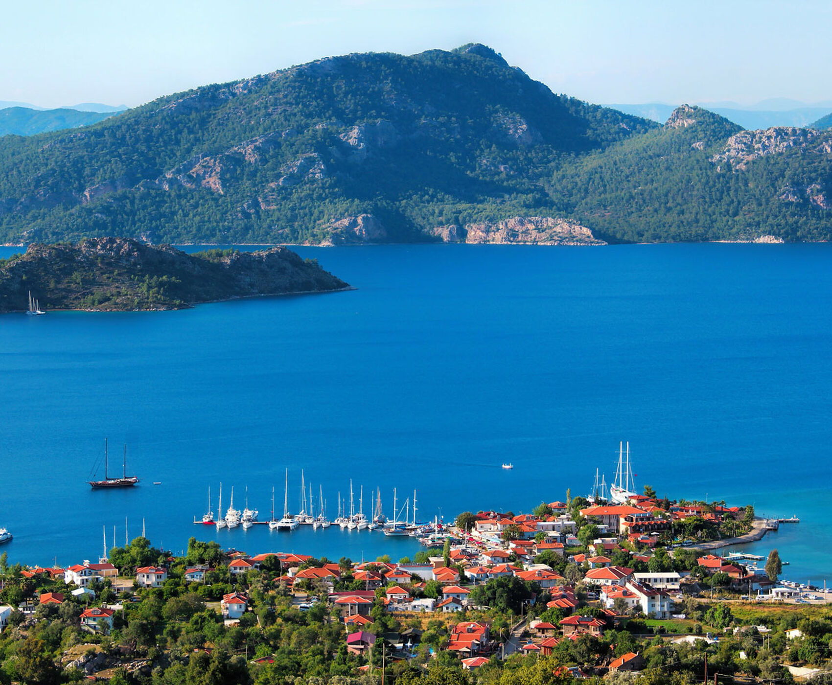 EGE'NİN BEŞ GÜZELİ TURU DATÇA - MARMARİS - AKYAKA - YUVARLAK ÇAY - GÖCEK 