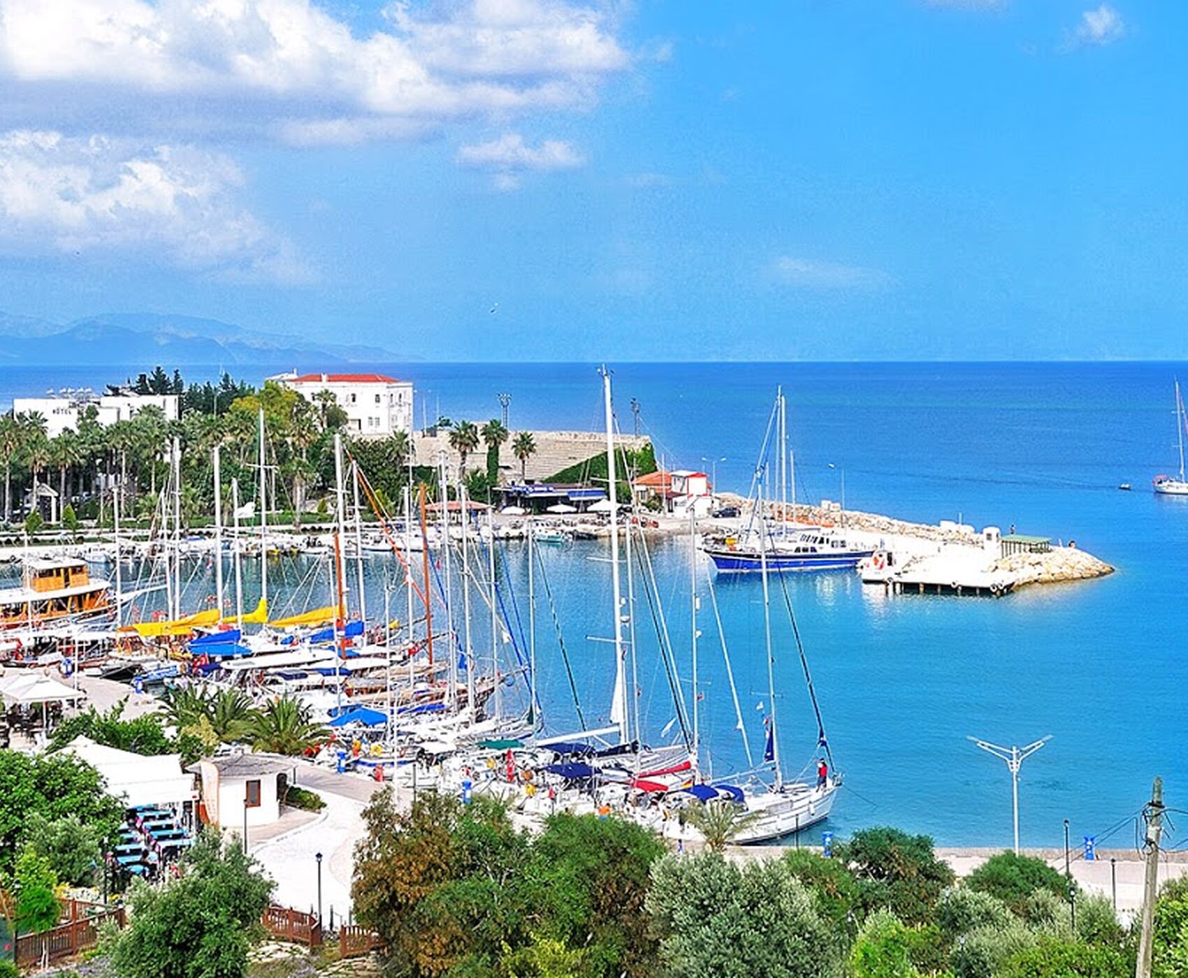 EGE'NİN BEŞ GÜZELİ TURU DATÇA - MARMARİS - AKYAKA - YUVARLAK ÇAY - GÖCEK 