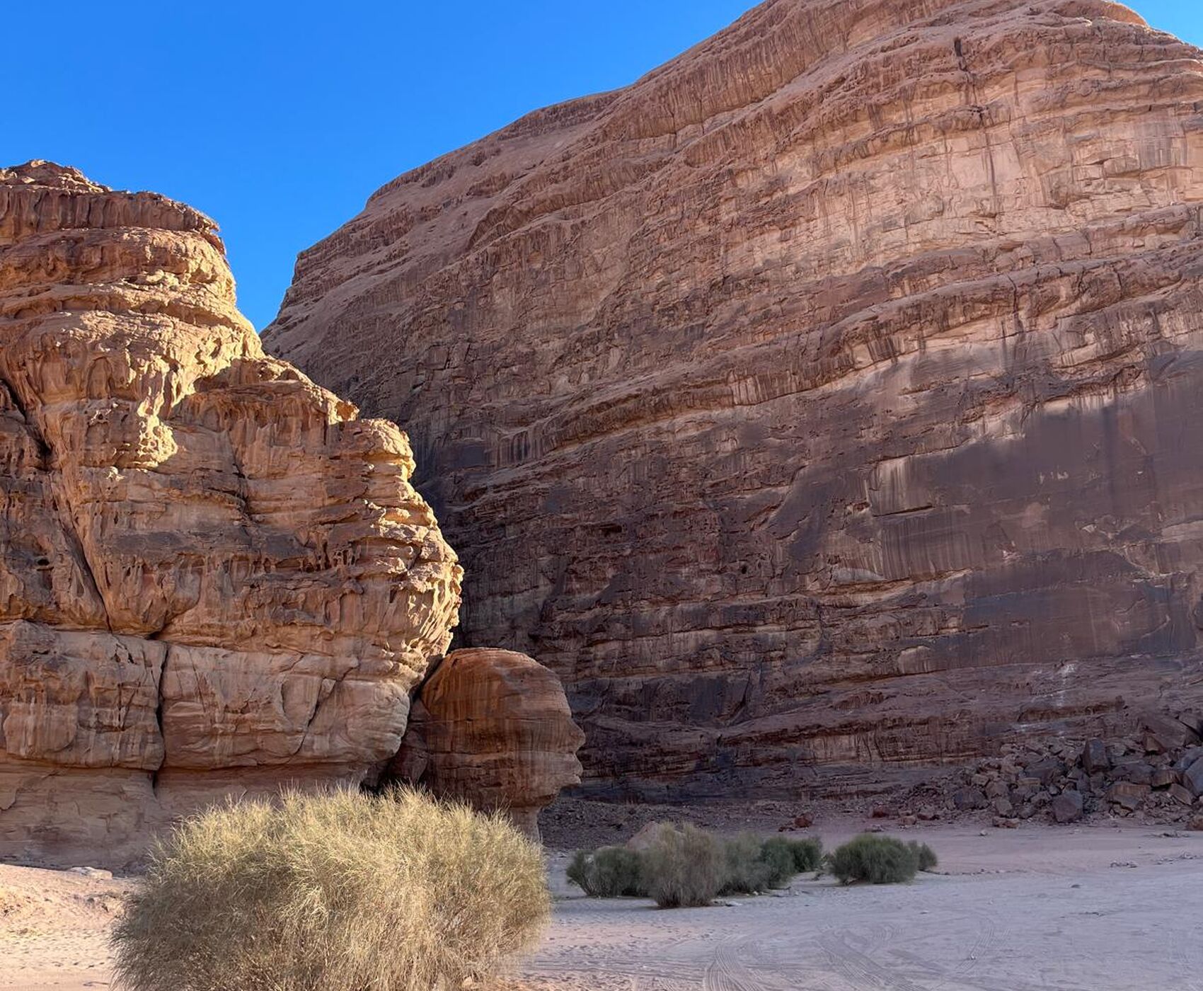 ANKARA ÇIKIŞLI VİZESİZ HER ŞEY DAHİL BAŞTAN BAŞA ÜRDÜN KEŞİF TURU