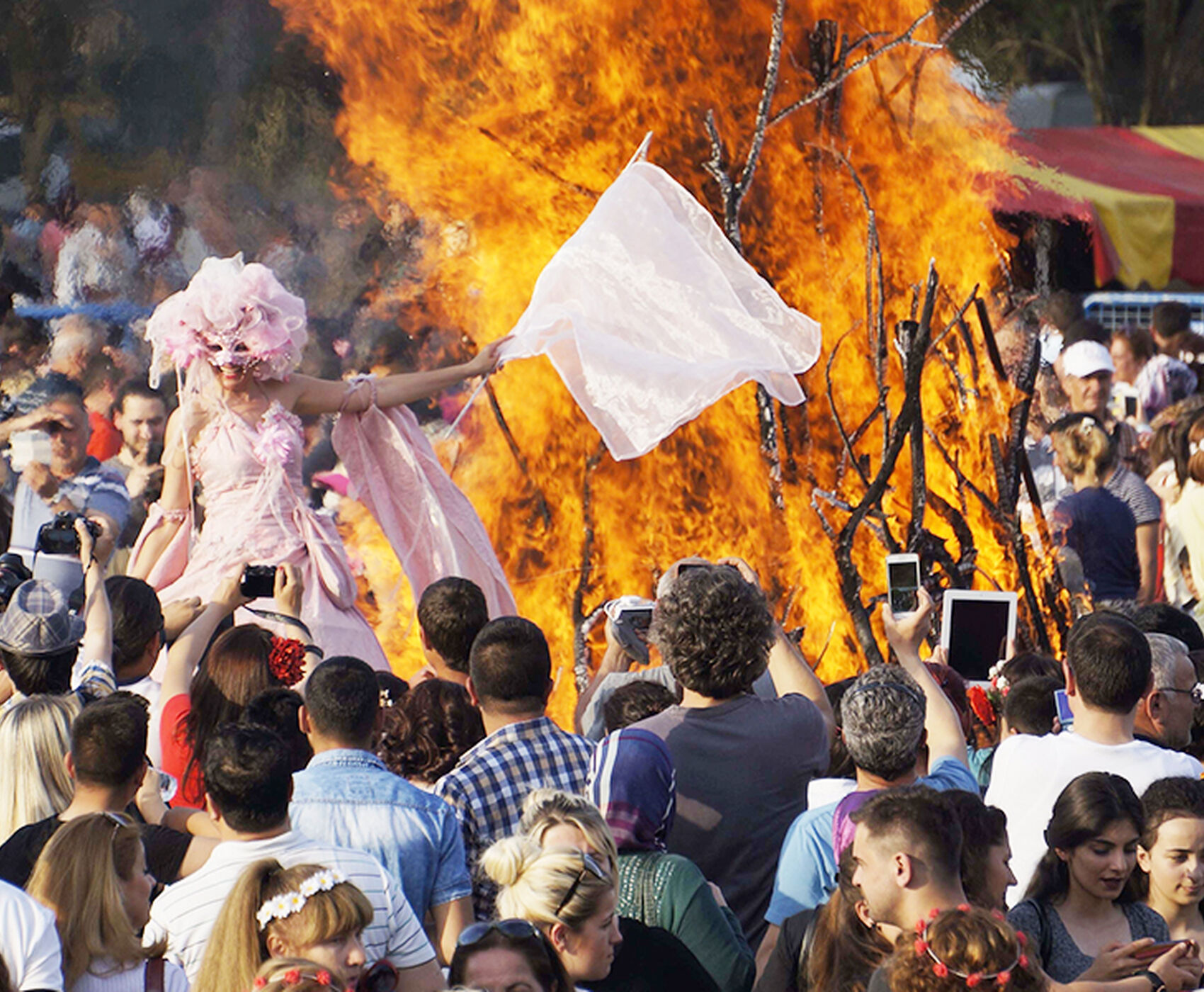 UÇAKLI İSTANBUL & EDİRNE KAKAVA ŞENLİKLERİ