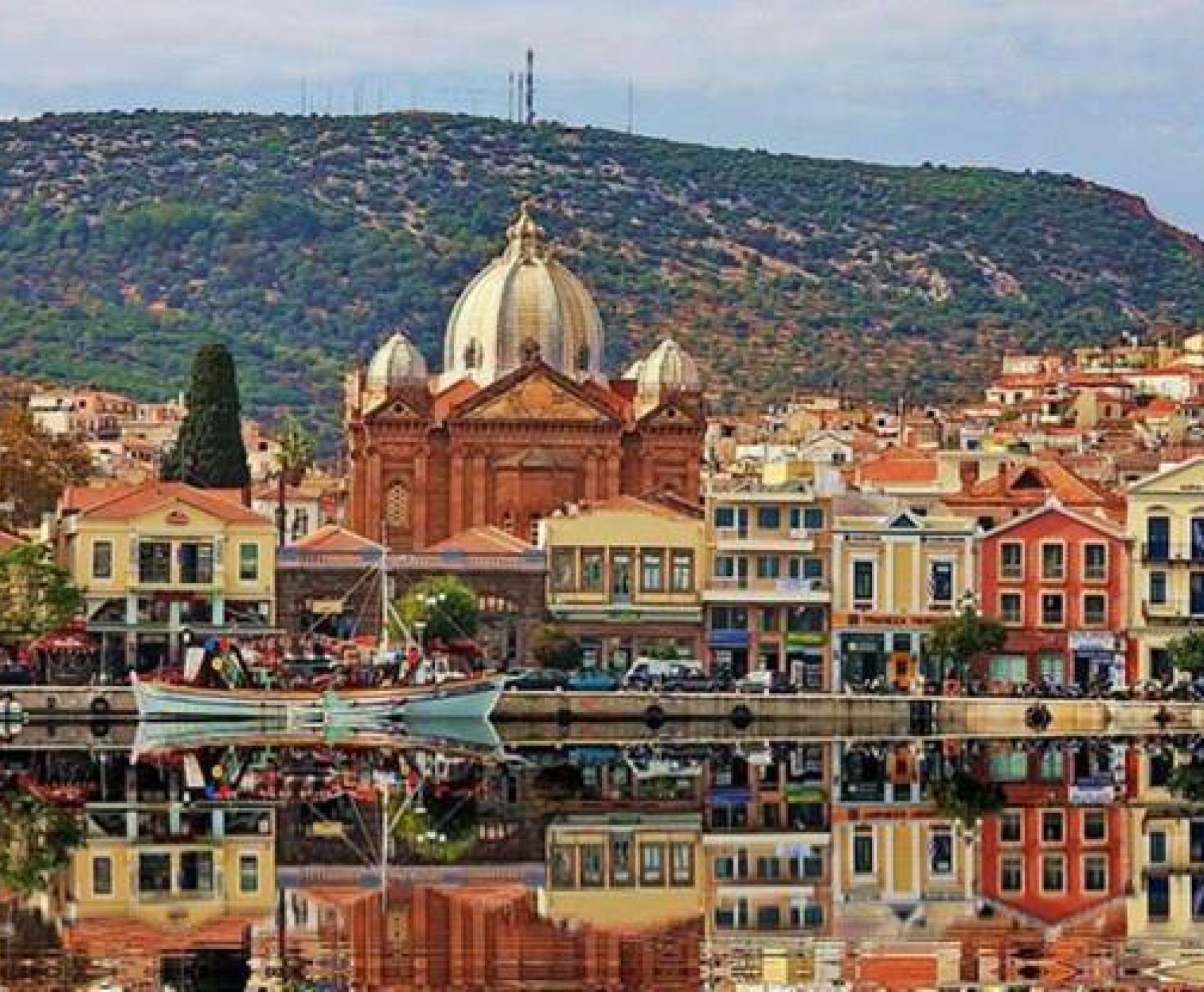 İZMİR DİKİLİ ÇIKIŞLI MİDİLLİ TURU 3 GECE 4 GÜN