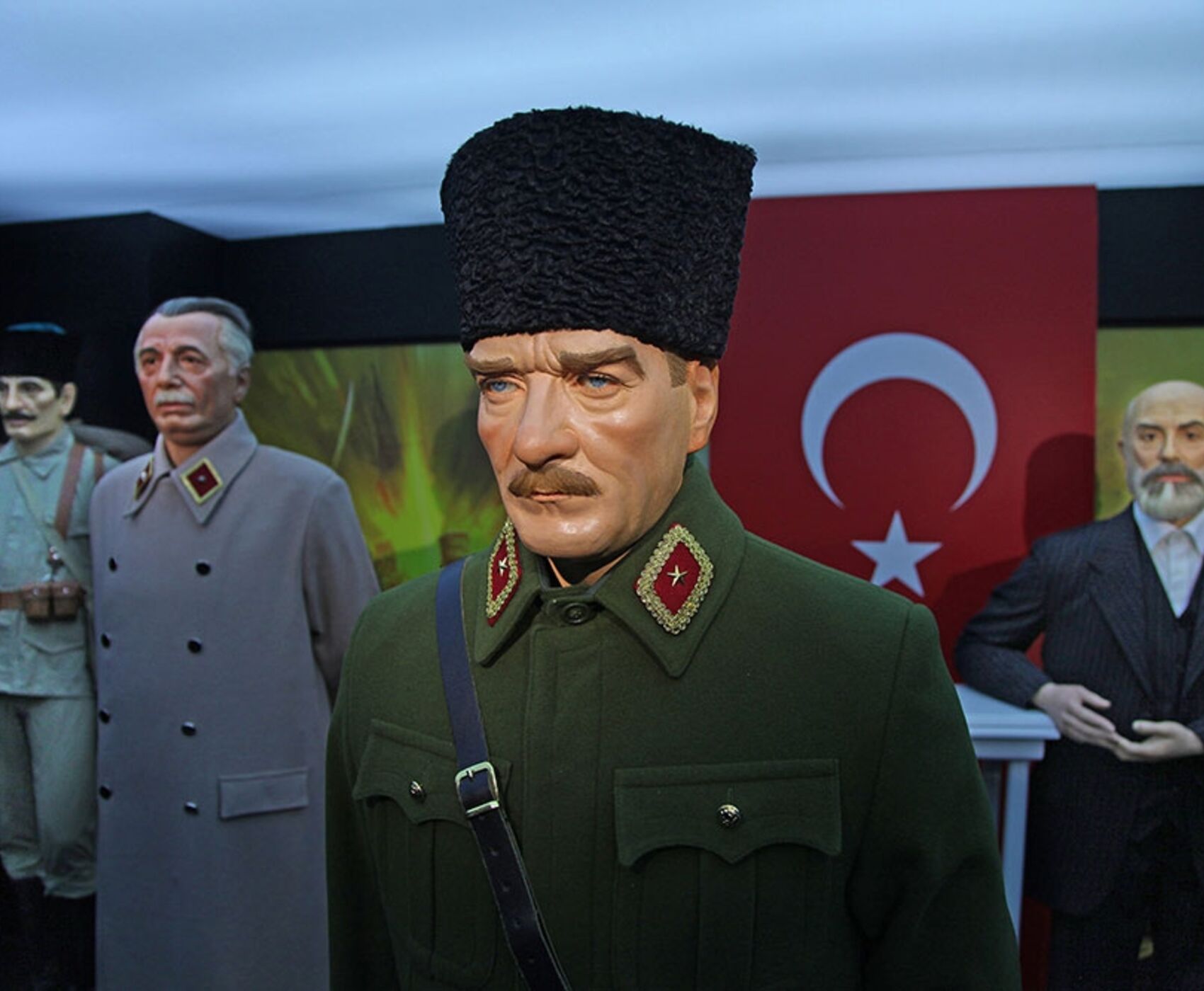 تور فریگ والی و اسکیشهیر